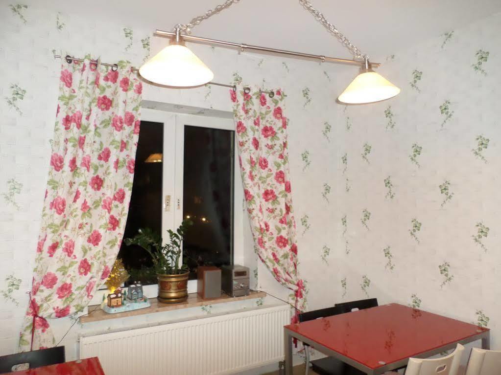 Hostel Krokodyl Warsaw Exterior photo