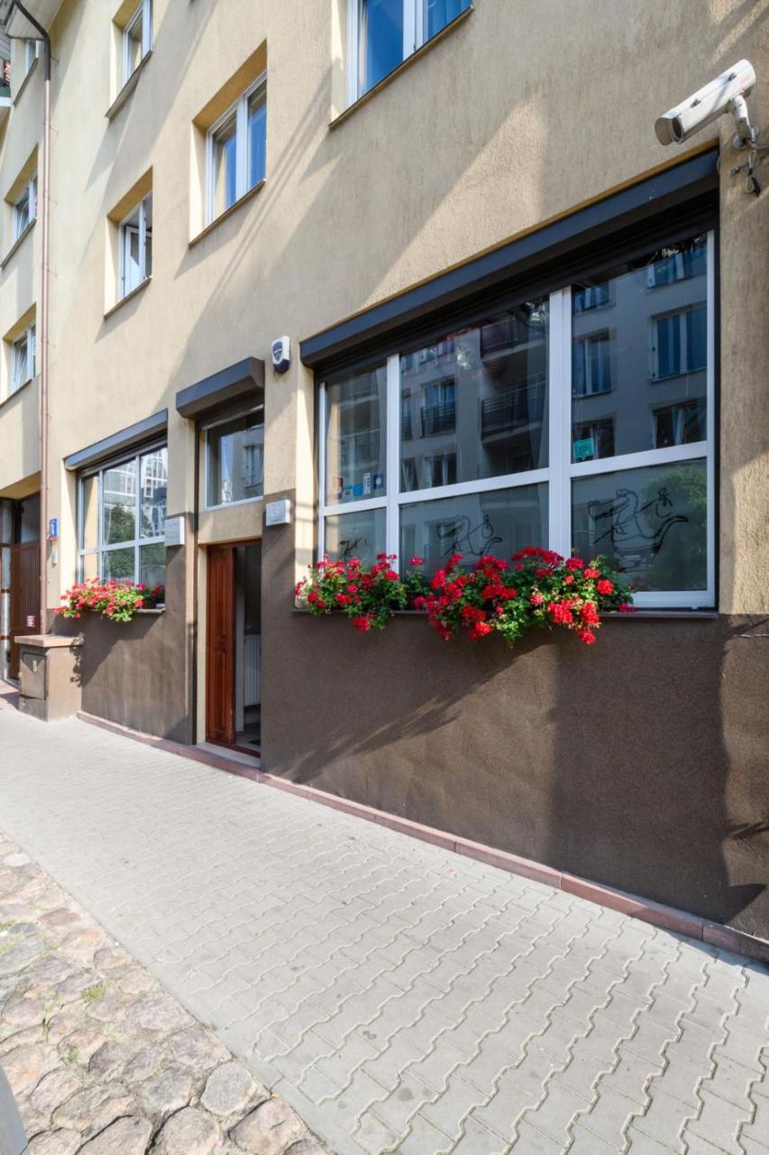 Hostel Krokodyl Warsaw Exterior photo