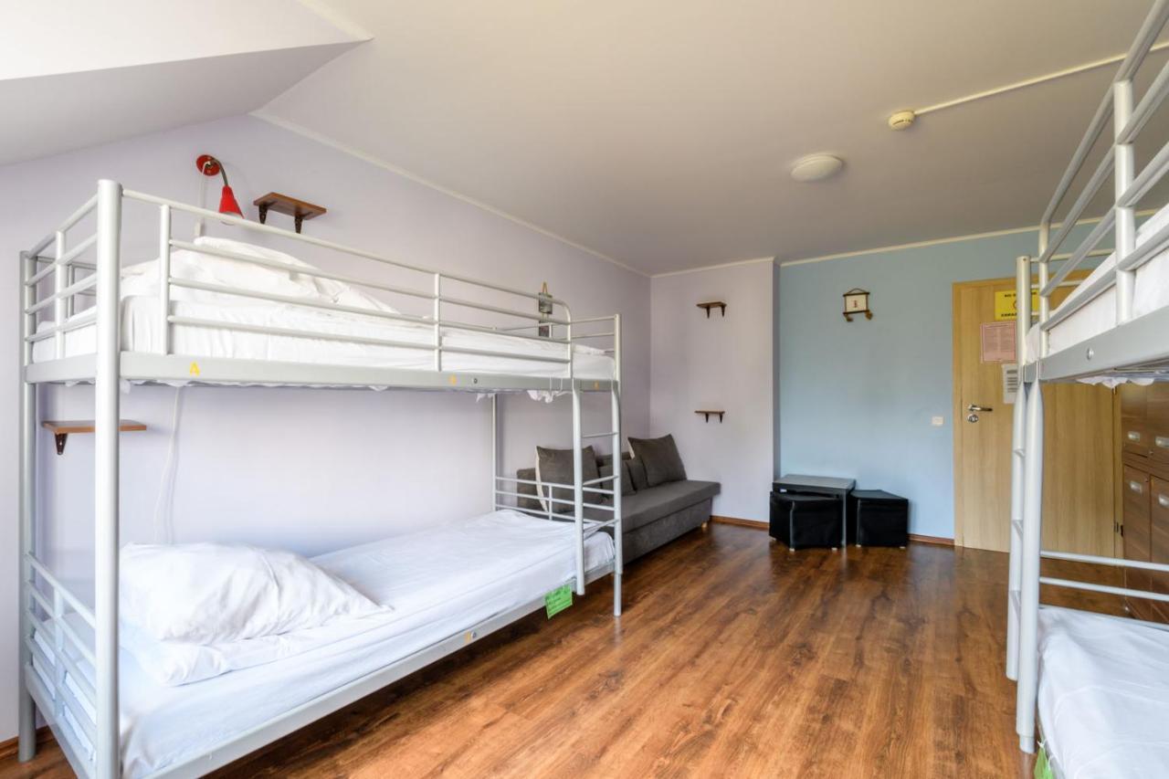 Hostel Krokodyl Warsaw Exterior photo